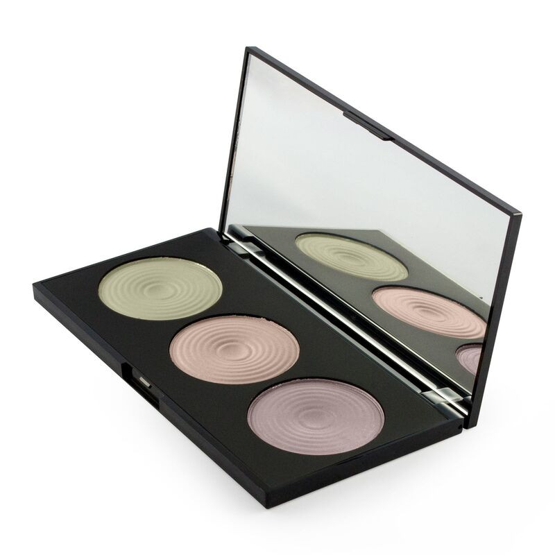 Makeup Revolution Highlighter Palette Highlight PINK PANDA