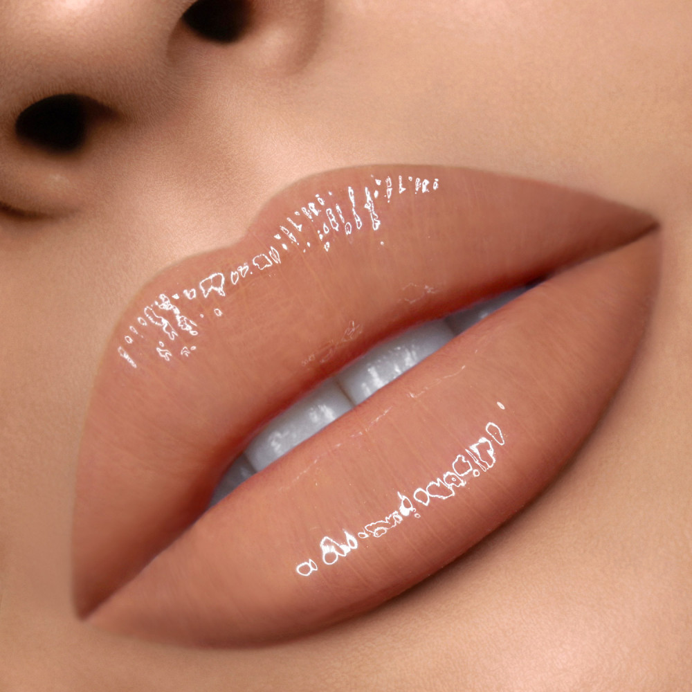 Scarlett johansson bun chignon Nabla lucidalabbra - Shine Theory Lip Gloss - District - PinkPanda.it