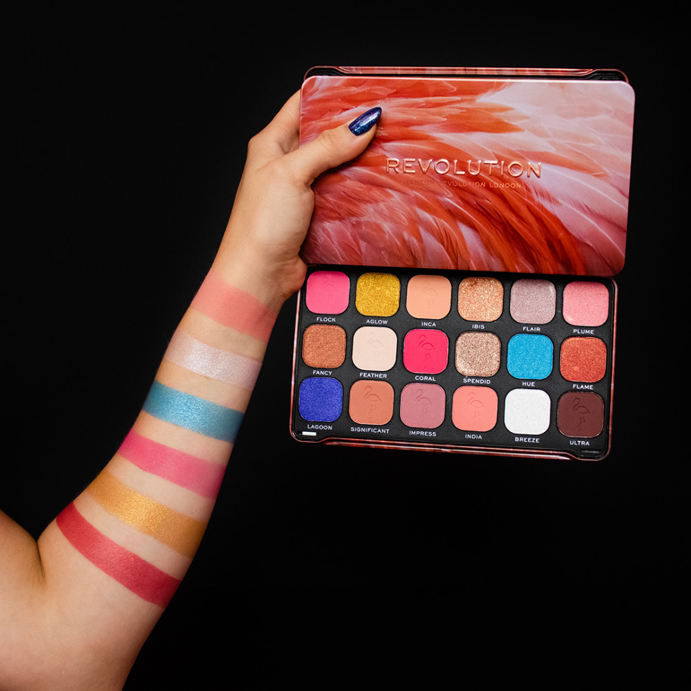 Revolution Forever Flawless flamboyance Flamingo Palette Revolution Forever Flawless flamboyance Flamingo Palette